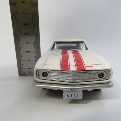NewRay Speedy Power 1967 Camaro Z28 model car - Scale 1/32 - Pull back action