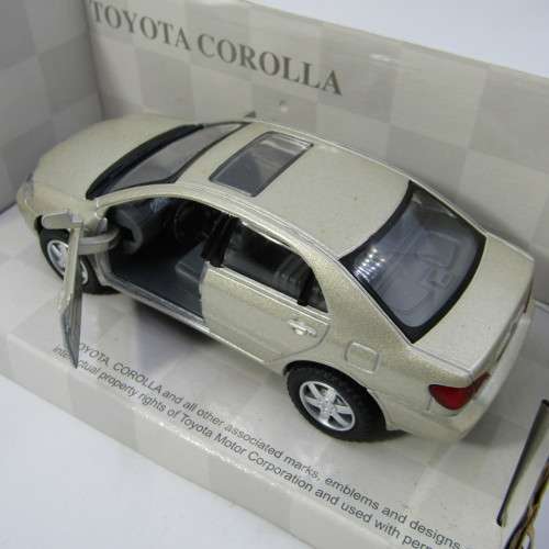 KinSmart Toyota Corolla model car in box - scale 1/36