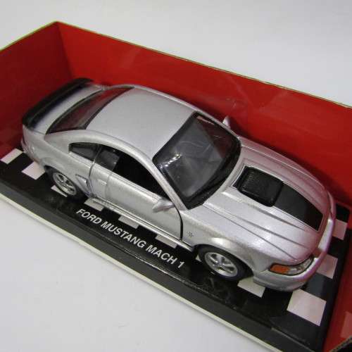 NewRay Ford Mustang Mach 1 model car in box - scale 1/32