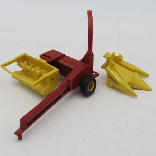 ERTL New Holland 900 die-cast Forage harvester