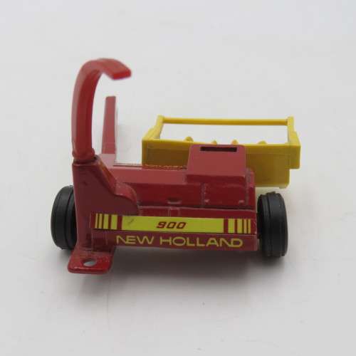 ERTL New Holland 900 die-cast Forage harvester