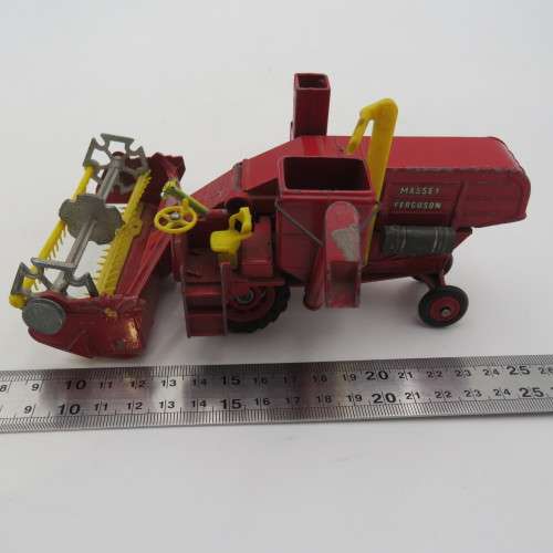 Corgi Major Massey Ferguson 780 combine harvester