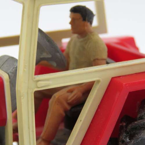 Britain`s Massey Ferguson 2680 die-cast tractor - Scale 1/32