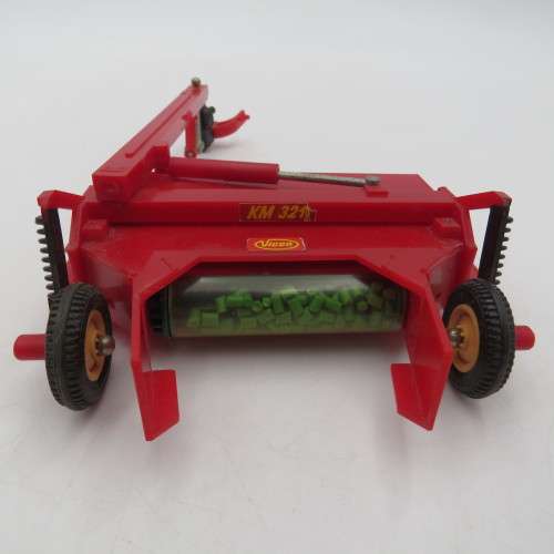 Britain`s Vicon RM321 mower trailer