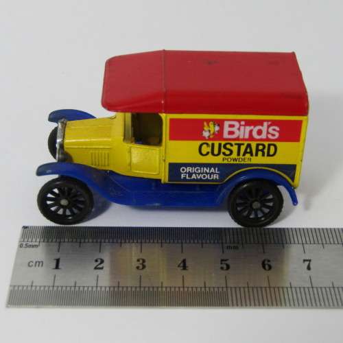 Matchbox 1921 Ford Model T toy car with Bird`s Custard Tampo - scale 1/52