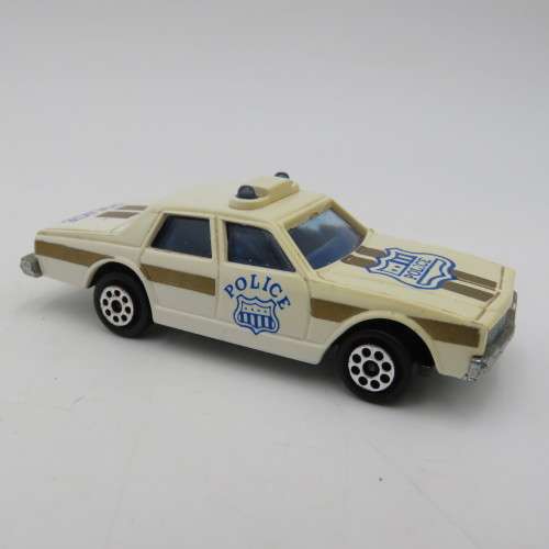 Novacar #109 Chevy Impala police toy car