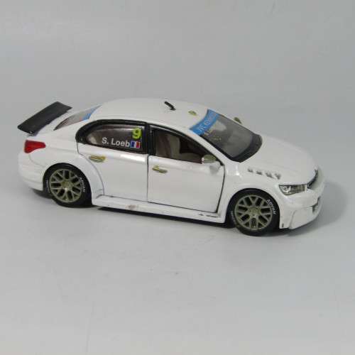 Bburago 2014 Citroen C-Elysee WTCC touring model car - scale 1/32 - repainted