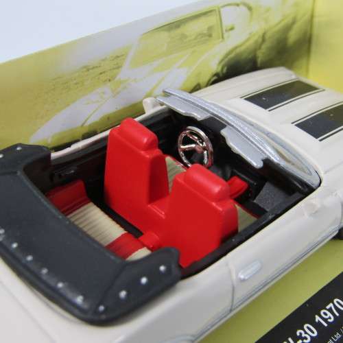 NewRay 1970 Oldsmobile 442 W-30 model car - scale 1/43