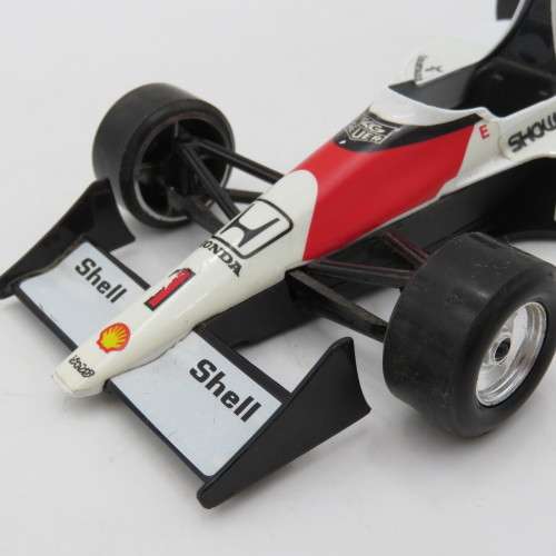 Bburago Grand Prix F1 model car - Scale 1/24