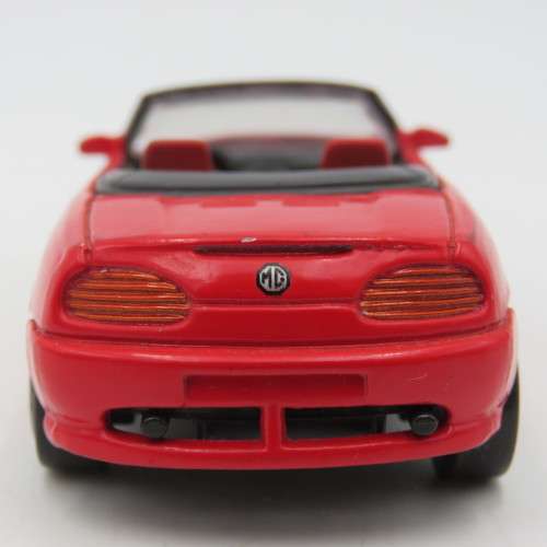 NewRay 1996 MG F convertible model car - Scale 1/43