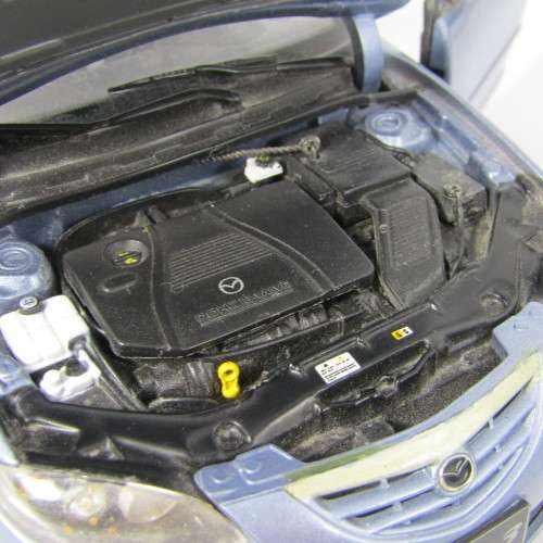 Mondsee 2003 Mazda 3 model car - scale 1/18