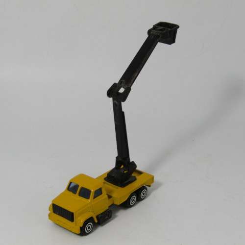 Majorette #283 GMC bucket lift truck toy car - scale 1/100