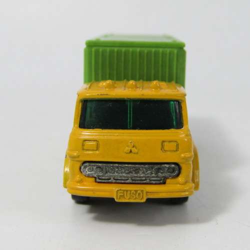 Vintage Tomica #7 Fuso truck series toy car - scale 1/127