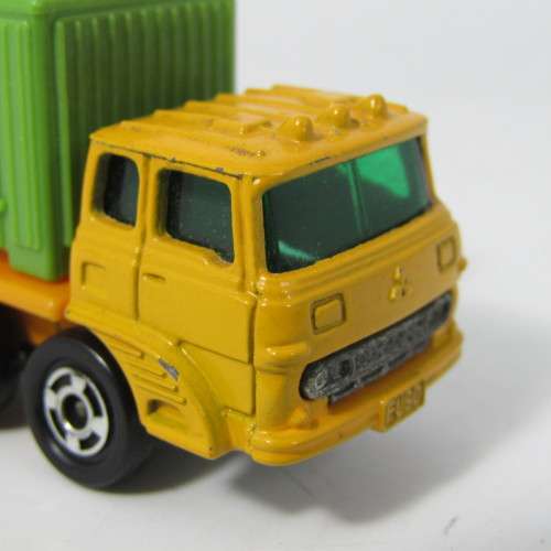 Vintage Tomica #7 Fuso truck series toy car - scale 1/127