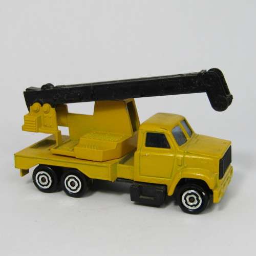 Majorette #283 GMC Brigadier crane toy car truck - scale 1/100
