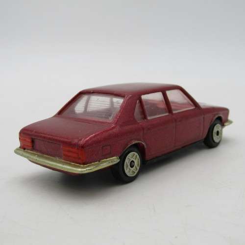 Solido BMW 530 model car - scale 1/43