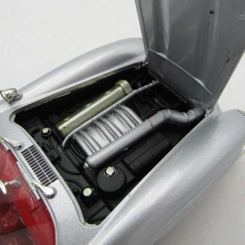 Welly Mercedes-Benz 300 SL model car - scale 1/24