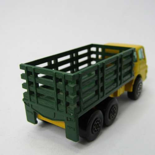Matchbox Superfast #4 Dodge Stake truck toy car