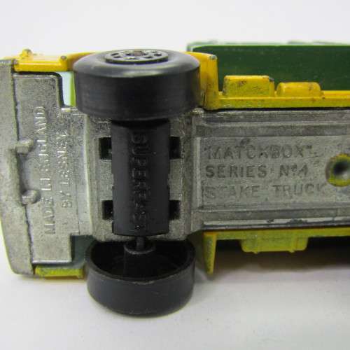 Matchbox Superfast #4 Dodge Stake truck toy car