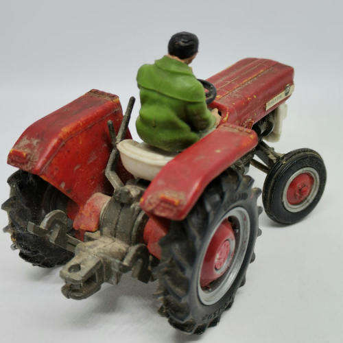 Britains Ltd Massey - Ferguson 135 die-cast tractor - scale 1/32 - front left wheel repaired