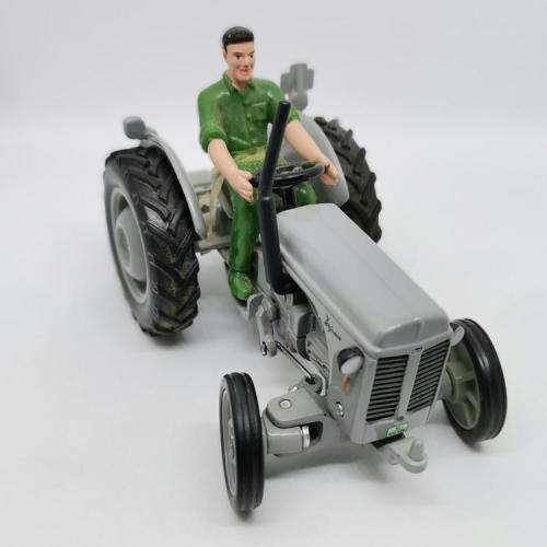 Siku #3470 Ferguson die-cast toy tractor - scale 1/32