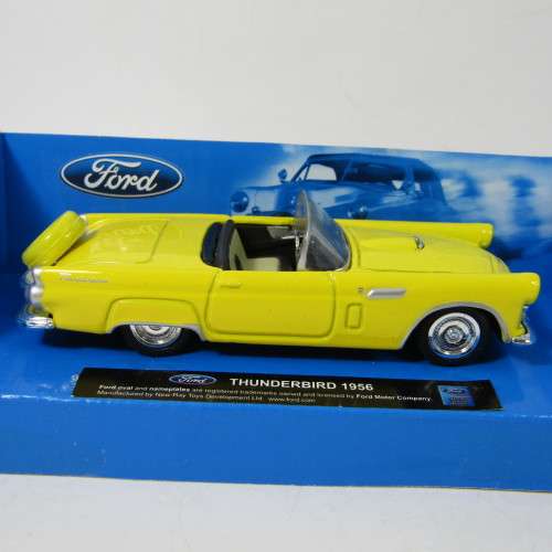 New Ray City Cruiser collection 1956 Ford Thunderbird model car in original box - scale 1/43