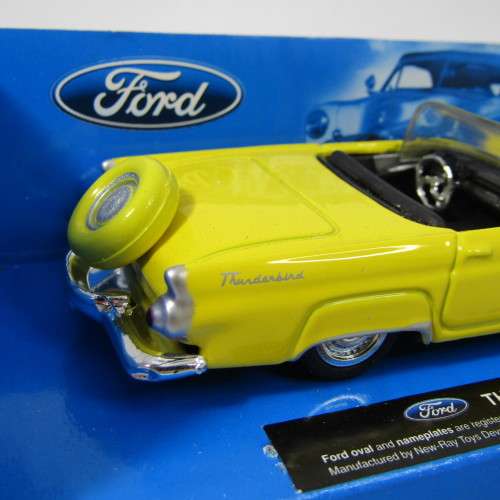 New Ray City Cruiser collection 1956 Ford Thunderbird model car in original box - scale 1/43