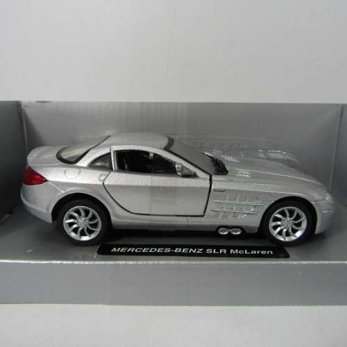 New Ray City Cruiser Mercedes-Benz SLR McLaren model car in original box - scale 1/43
