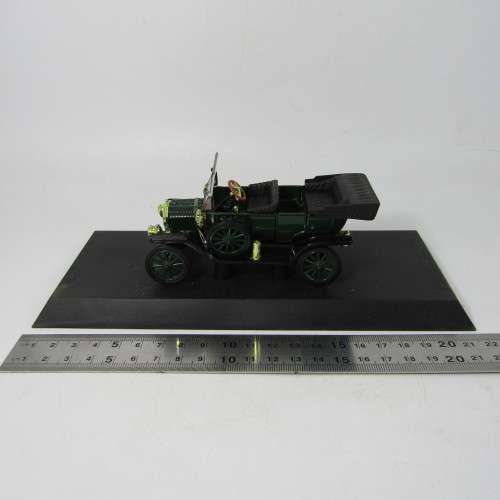 New Ray Classic Collection 1910 Ford Model T model car in original box - scale 1/32