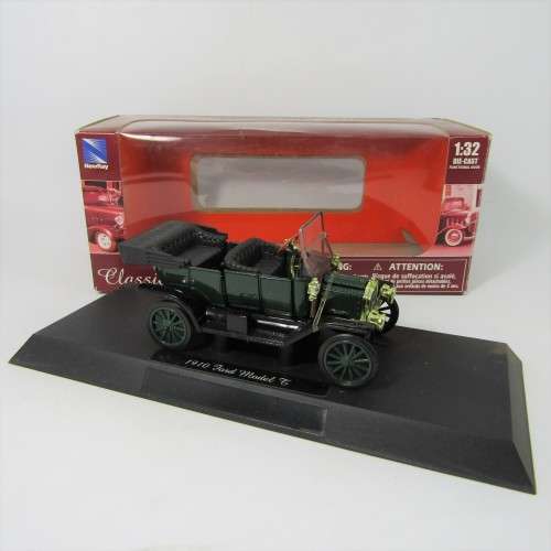 New Ray Classic Collection 1910 Ford Model T model car in original box - scale 1/32