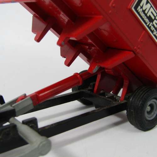 Britains Massey-Ferguson MF200 tipper trailer die-cast