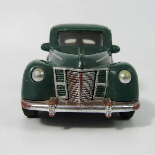Tootsietoy 1940 Ford Coupe die-cast model car