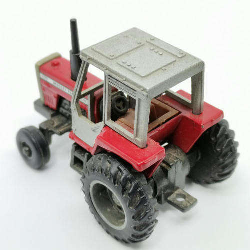 ERTL Massey - Ferguson 699 die-cast tractor - scale 1/64