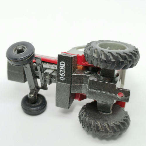 ERTL Massey - Ferguson 699 die-cast tractor - scale 1/64