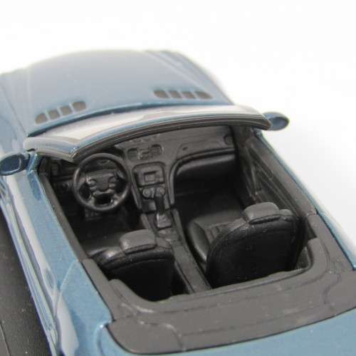 Road Signature Mercedes-Benz SL55 die-cast model car - scale 1/43