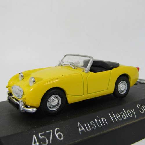 Solido #4576 Austin Healey Sprite 1958 die-cast model car