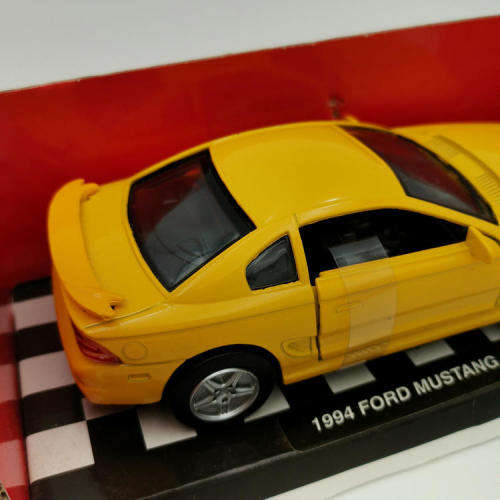 NewRay 1994 Ford Mustang Cobra R die-cast model car - scale 1/32