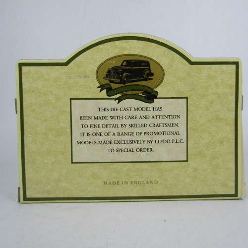 Lledo 1920 Ford Model T van - Kleenex travel tissues promotional model car in box