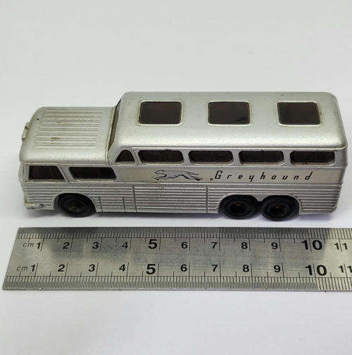 Days Gone Lledo DG23 Greyhound bus die-cast model car