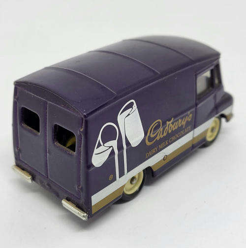 Days Gone lledo #5 Cadburys LD150 van model car