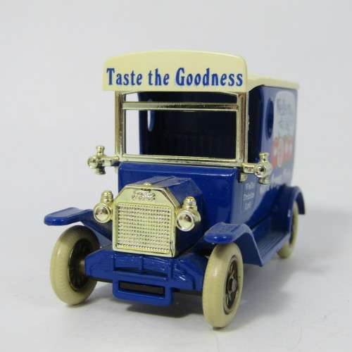 Lledo 1920 Ford Model T van - Wells drinks Ltd. promotional model car in box