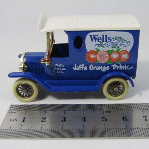 Lledo 1920 Ford Model T van - Wells Drinks Ltd. promotional model car in box