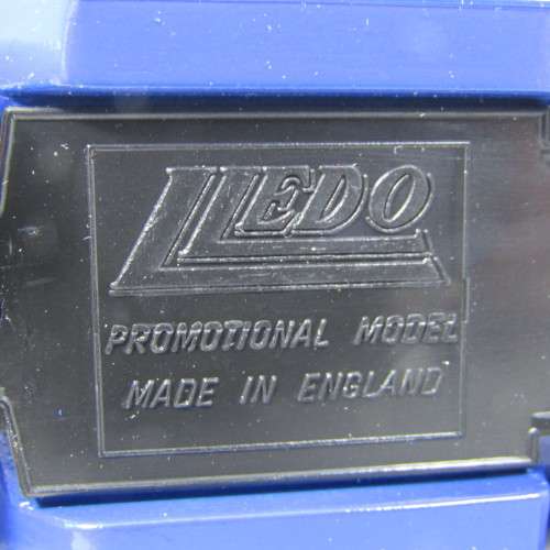 Lledo 1920 Ford Model T van - Wells Drinks Ltd. promotional model car in box