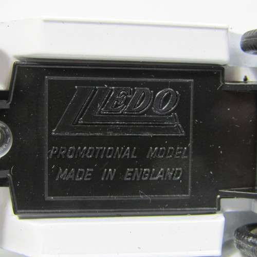 Lledo 1920 Ford Model T van - Heinz Oven Baked Beans model car in box