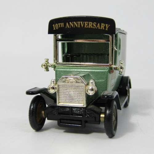 Lledo 1920 Ford Model T van - 1992 Days Gone Collectors Club model car in box