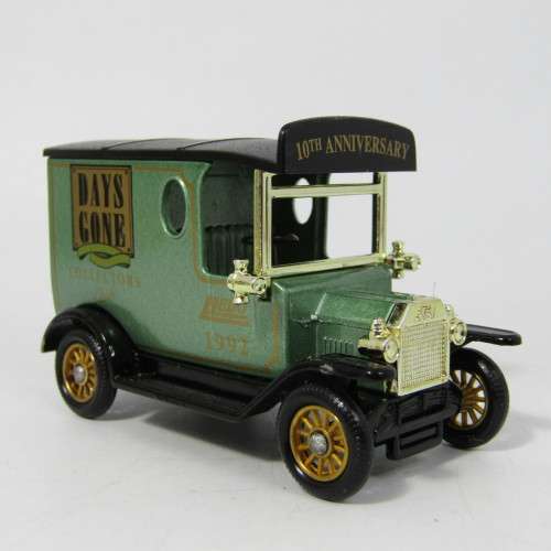 Lledo 1920 Ford Model T van - 1992 Days Gone Collectors Club model car in box