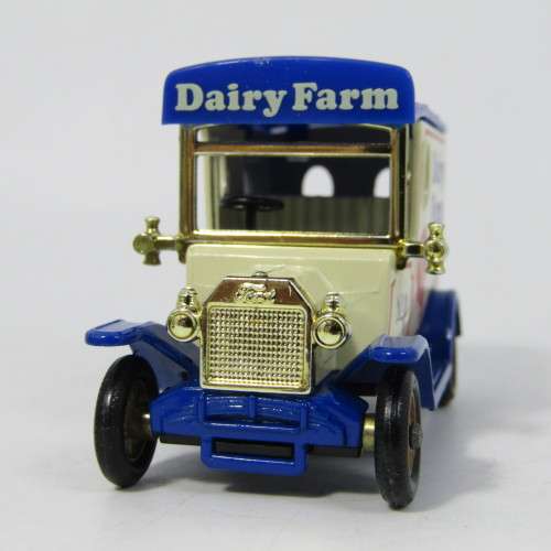 Lledo 1920 Ford Model T van - Dairy Farm Hampers promotional model car in box