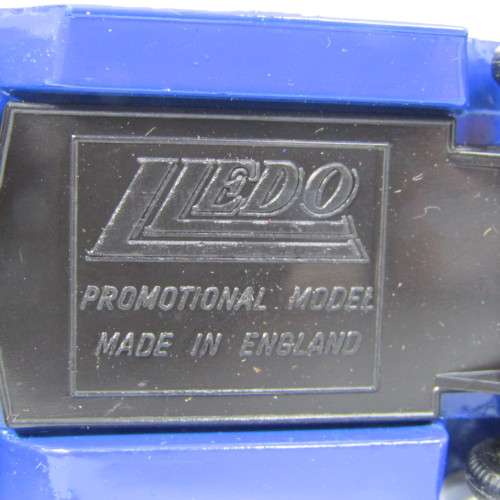 Lledo 1920 Ford Model T van - Dairy Farm Hampers promotional model car in box