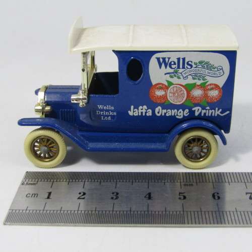 Lledo 1920 Ford Model T van - Wells Drinks Ltd. promotional model car in box
