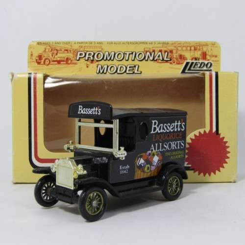 Lledo 1920 Ford Model T van - Bassett`s Liquorice allsorts promotional model car in box
